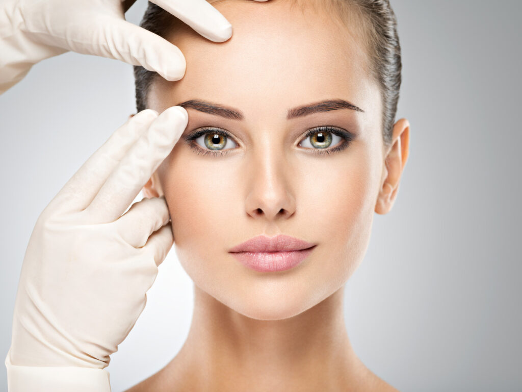 lifting du visage à Montpellier
